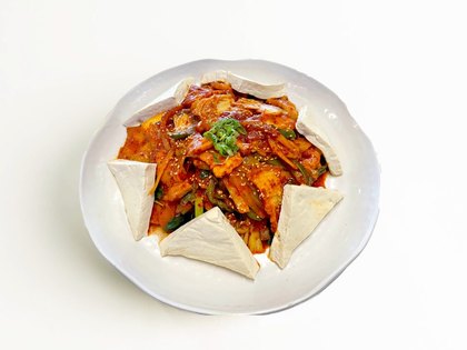 Kimchi Jaeyuk Bookeum